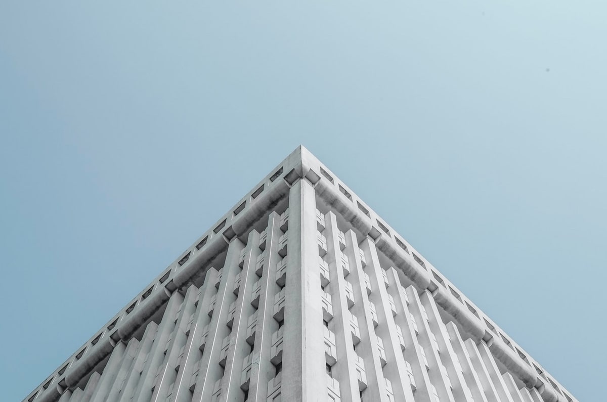 U23国足飞抵北京 大批球迷现场迎接